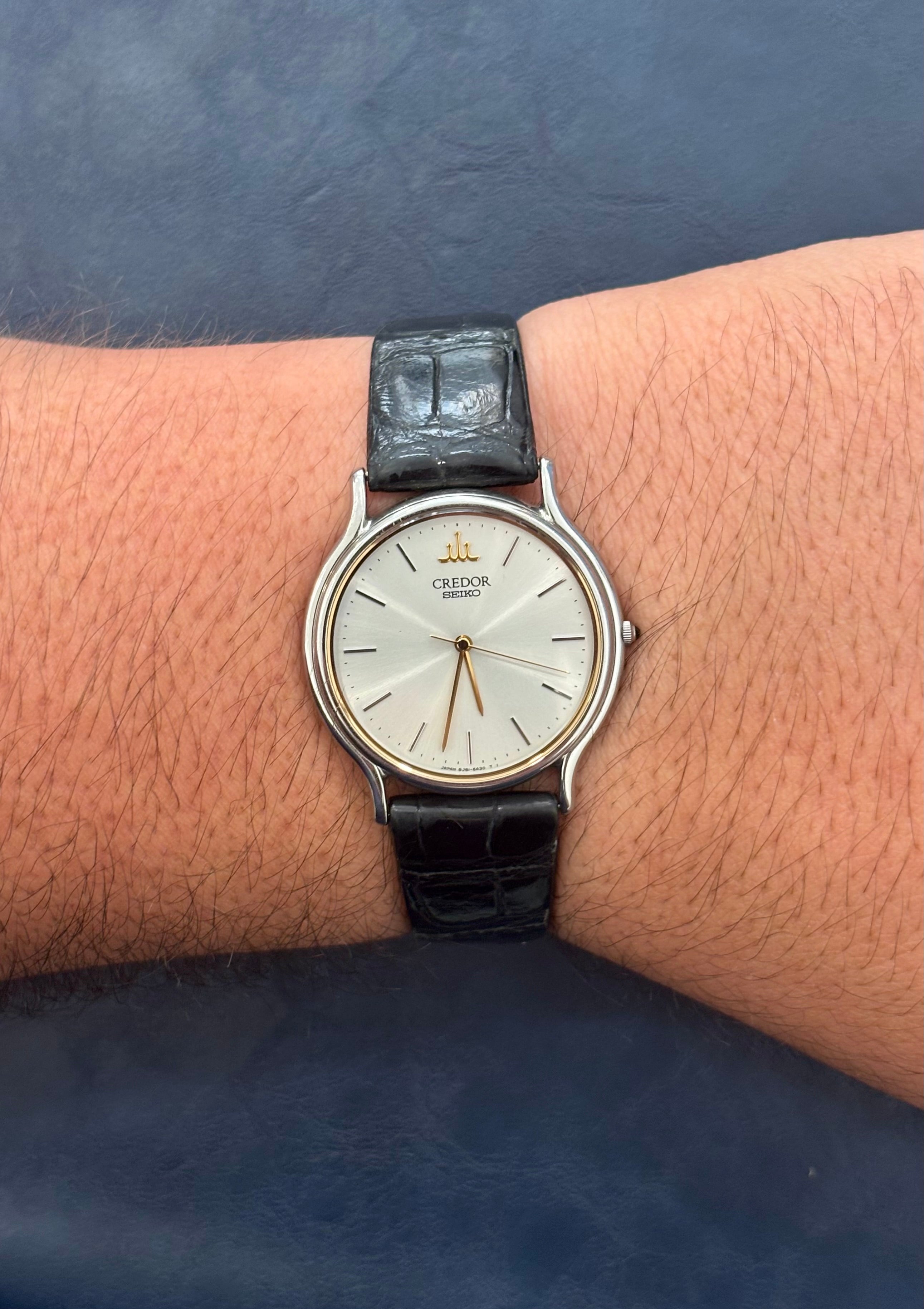 CREDOR 8J81-6A30 — Silver Dial — Japanese Vintage Luxury — Circa. 1990s